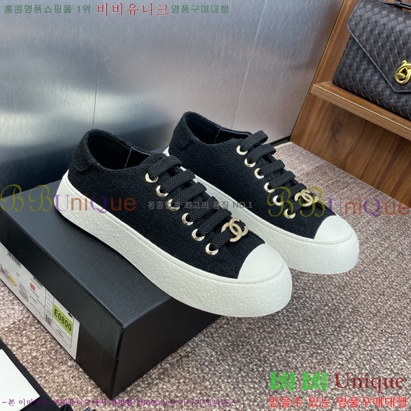 * Ŀ 29D866741-3