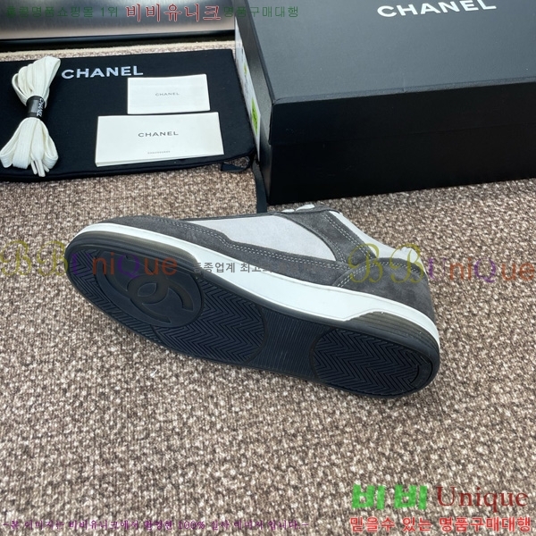 * Ŀ 33D866777-13
