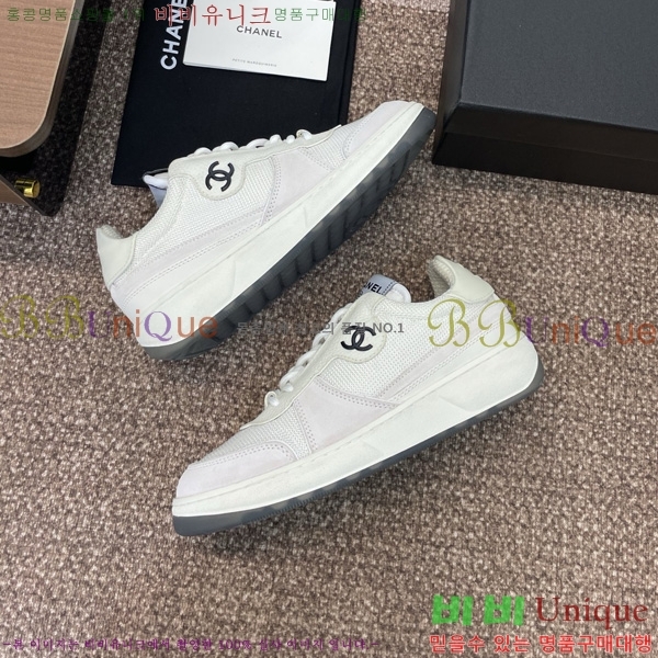 * Ŀ 34D866602-5