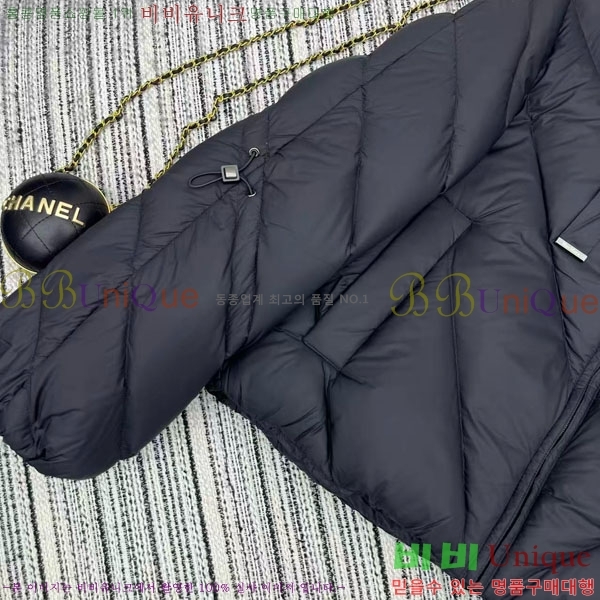 ���� ��**�� �ٿ� �е� MAXM2120544-18