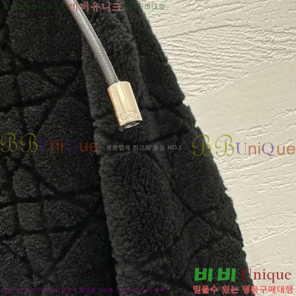   þ   DO5340345-1