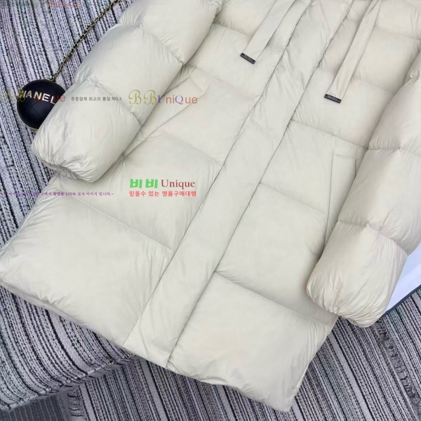 ���� ��**�� �ٿ� �е� MAXM3212088-1