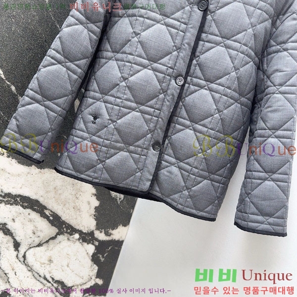   е  DO144560-3