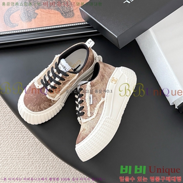 * Ŀ 34D866803-5