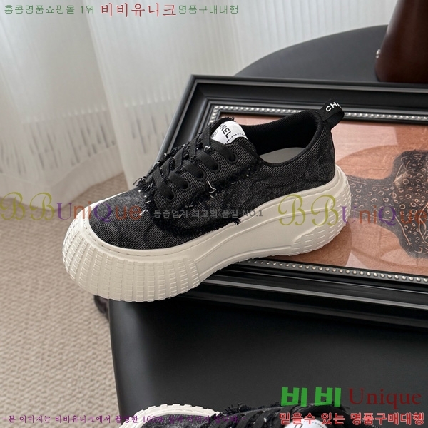 * Ŀ 34D866803-3