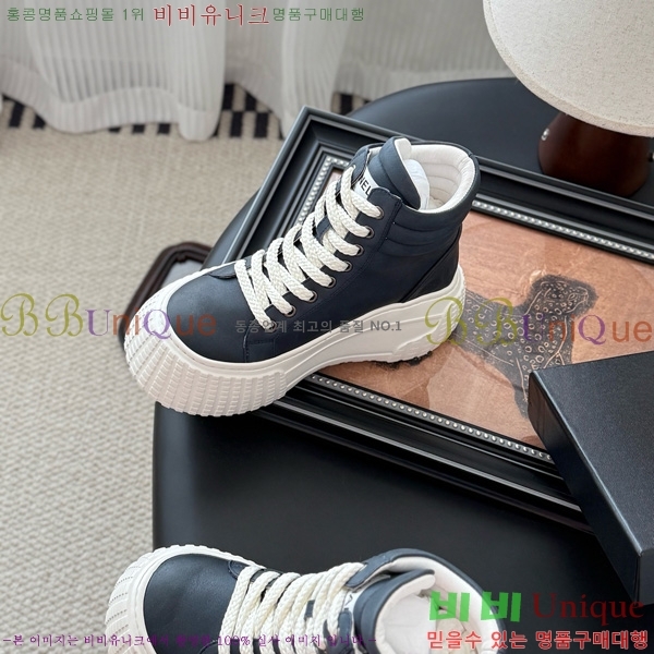 * ž Ŀ 42D866871-2