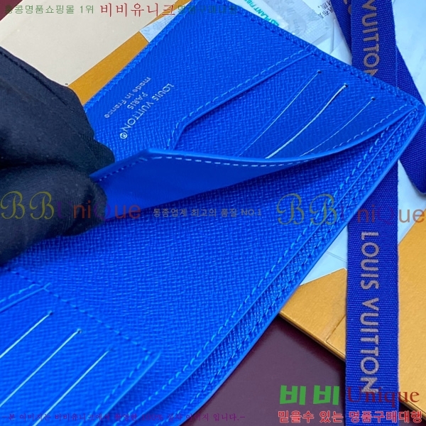 #̺   M14879-102