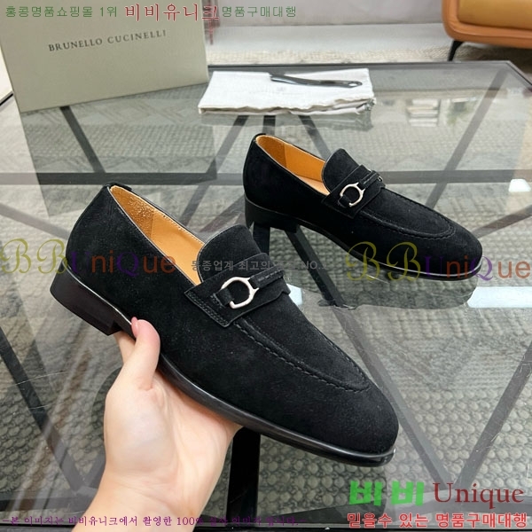  ڷ ġڸ / B6690511