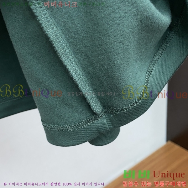    Ƽ D4531769-3