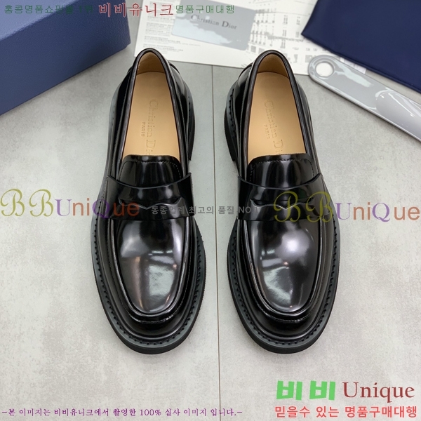    DR672261-9