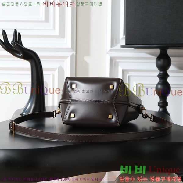 #ζ LE 37  749036-902