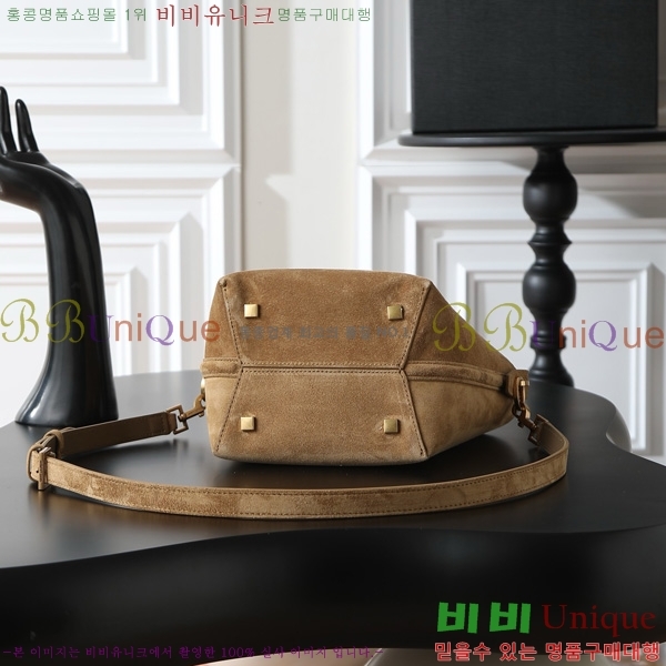 #ζ LE 37  749036-1001