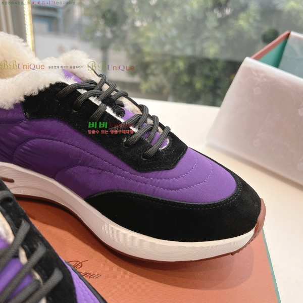 η** þ  Ŀ 36LP25102813-1