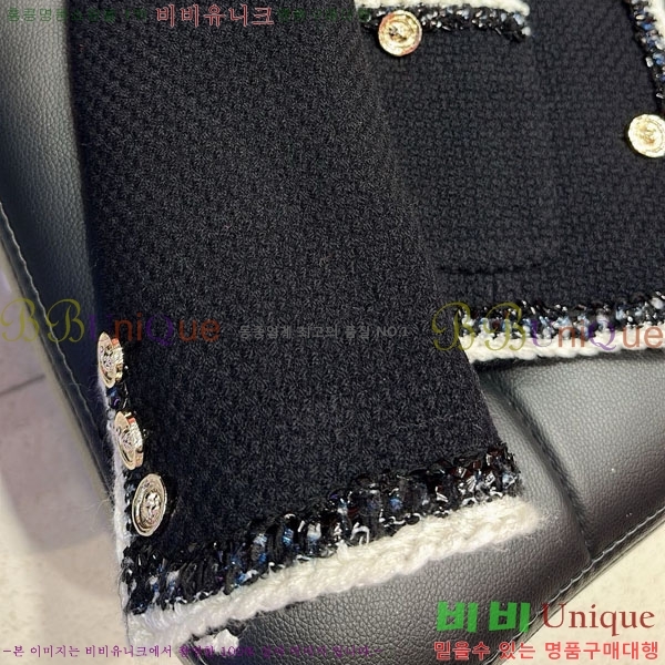  * Ŷ CHA1256751-1  룩