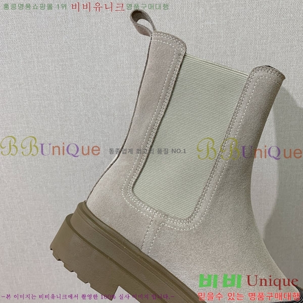 ���� ���ڷ� ��ġ�ڸ� ��Ŭ ���� B1558045