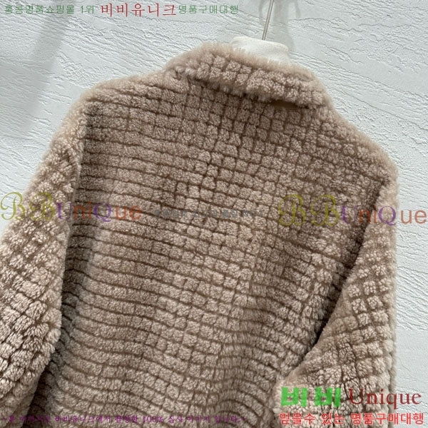  װŸ þ   BV136785768-3