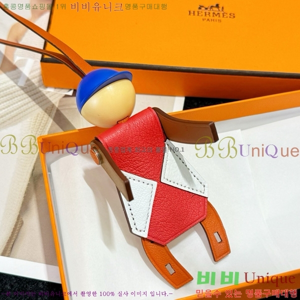 ޽ Jockey Charm  HE4523806-2