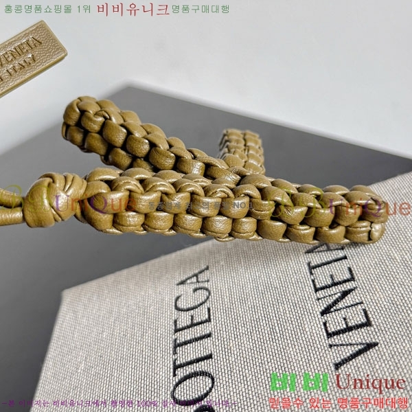 #װŸ  K  844672-111