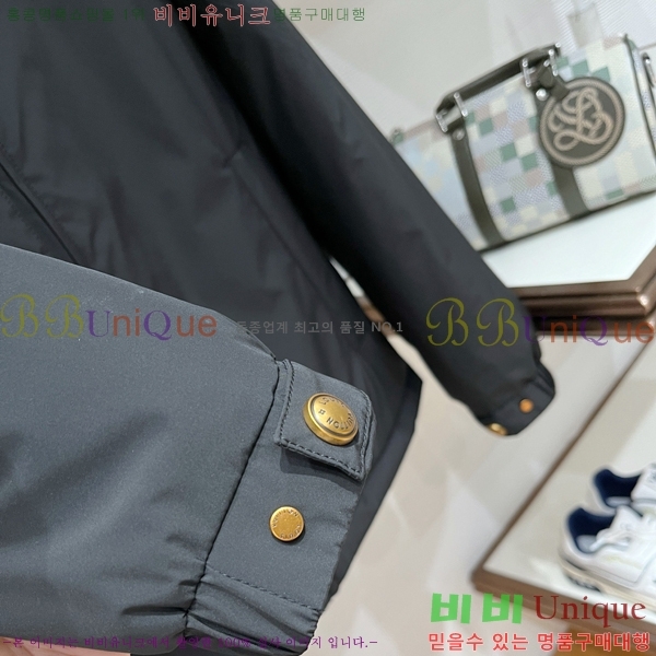 ���� ���̺��� �ٿ� �е� LV6185844-2