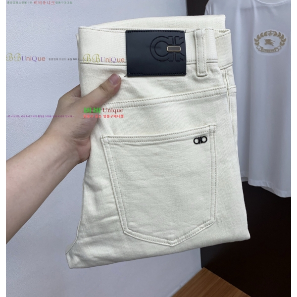 ���� �䷹���� û���� F0434670