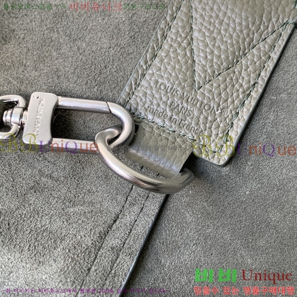 #���̺��� ������ ȣ�� īŰ M26747-101