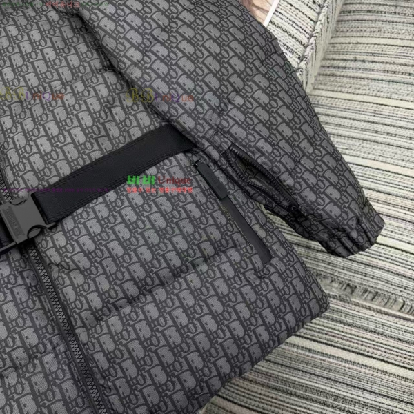 ���� ��� �ٿ� �е� DO323077-12