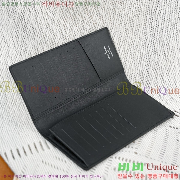 #̺  ¥   M83126-1002