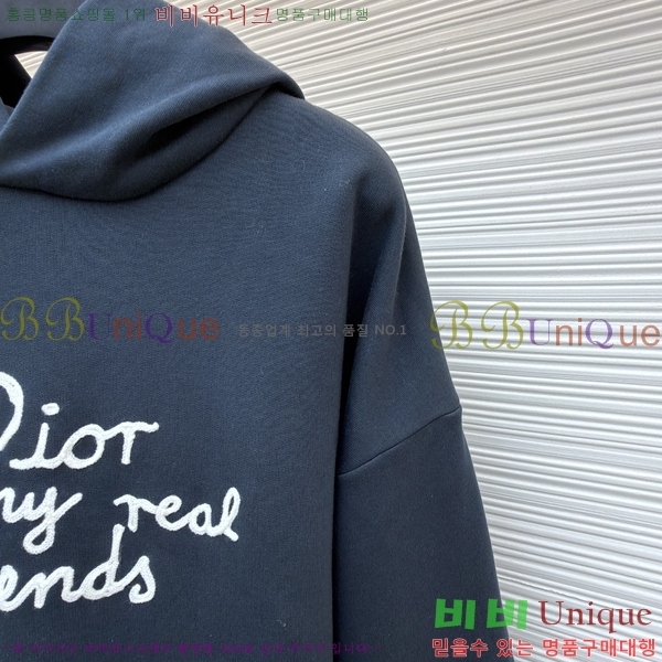 ���� ��* �ĵ�Ƽ 22DR216817083-2