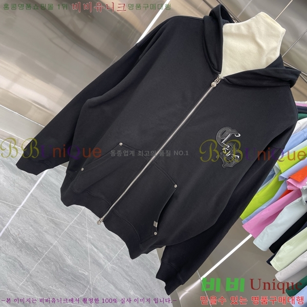  ũ*  ĵ 21CH251162-3