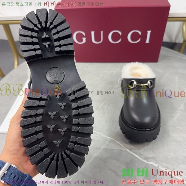 * þ    28G251157-3