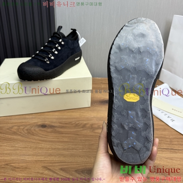 ���� �߸� ����Ŀ�� B883304-1