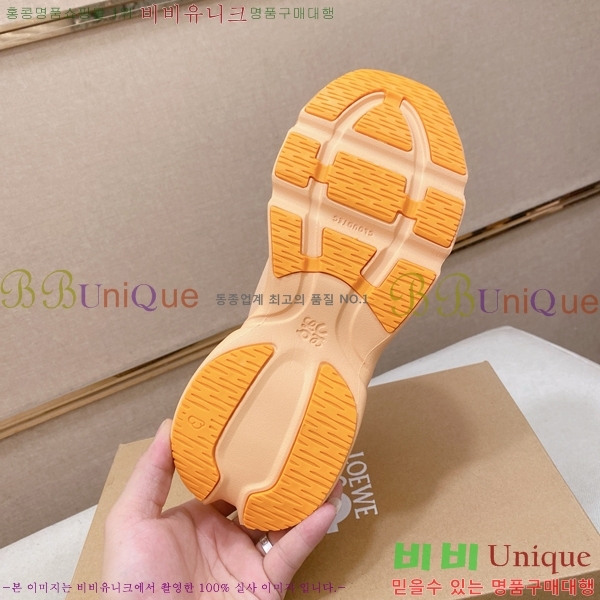 �������� �ο��� ����Ŀ�� LE559825-2