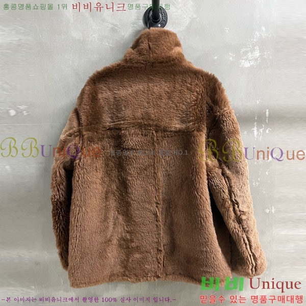  ̿̿ þ   MIU42302-3