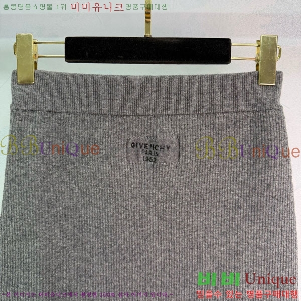 ���� ����� ��ĿƮ GIV24304-2