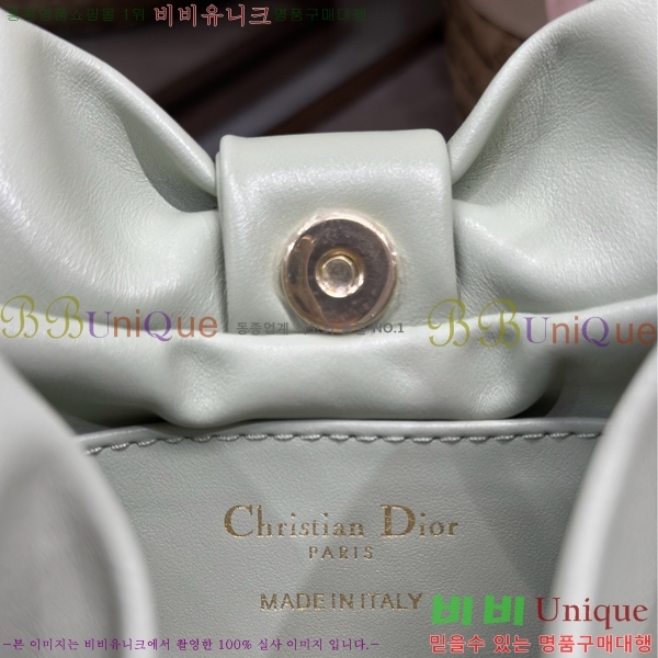 #��� ���� ü�ι� M0714-110