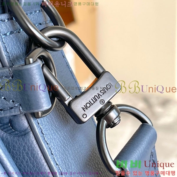 #���̺��� Ʈ���� �޽��� M14785-2001