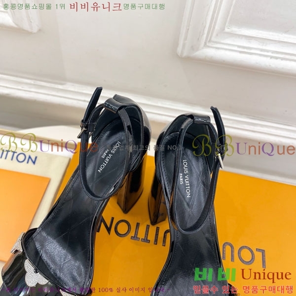 ���̺��� ���� �÷��� ���� 37LV575800-1 ��11cm