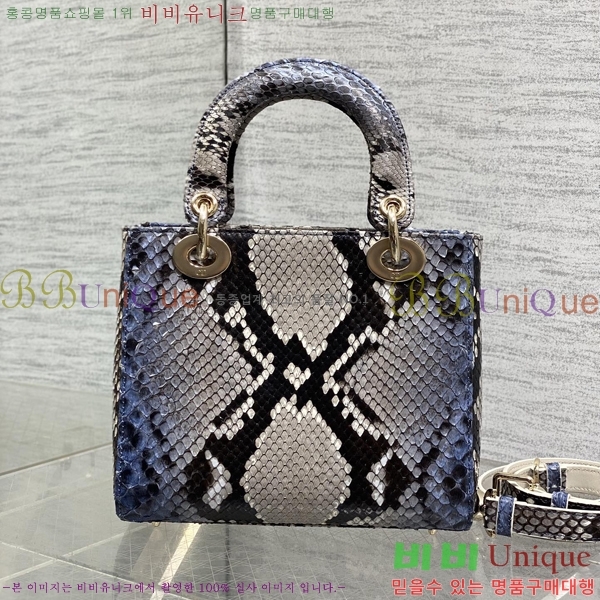 #��� ���̵�� ���� M0531-705