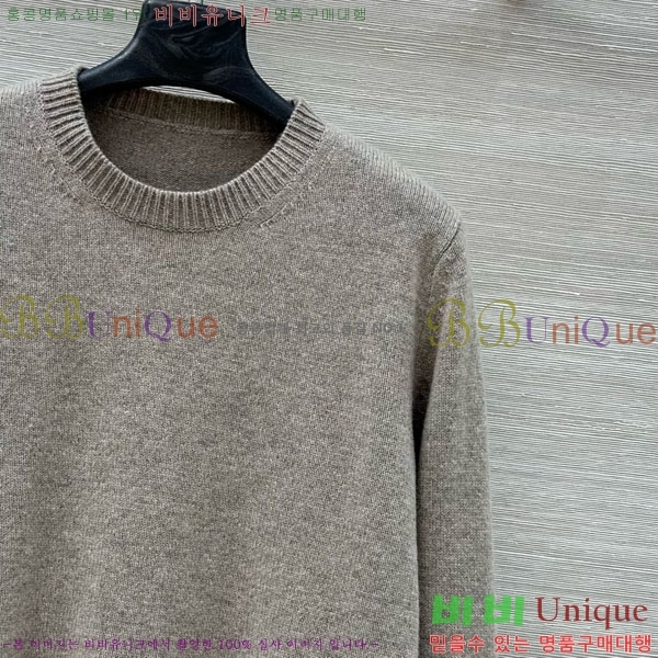 ���� ��**�� ������ MAXM5112456-6