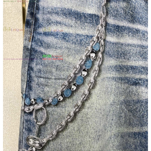 ���� ũ������ û���� CH245389