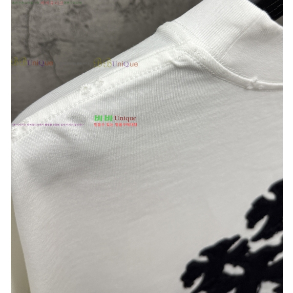 ���� ũ������ ���� Ƽ���� CH472381-2