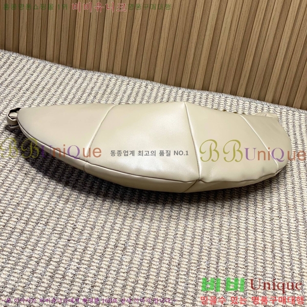 #���ζ� �Ƹ����� ȣ���� 862210-205