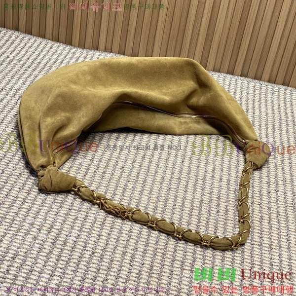 #���ζ� �Ƹ����� ȣ���� 862210-303