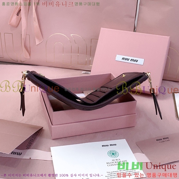 #�̿�̿� ���׶�� ������ 5MV017-204