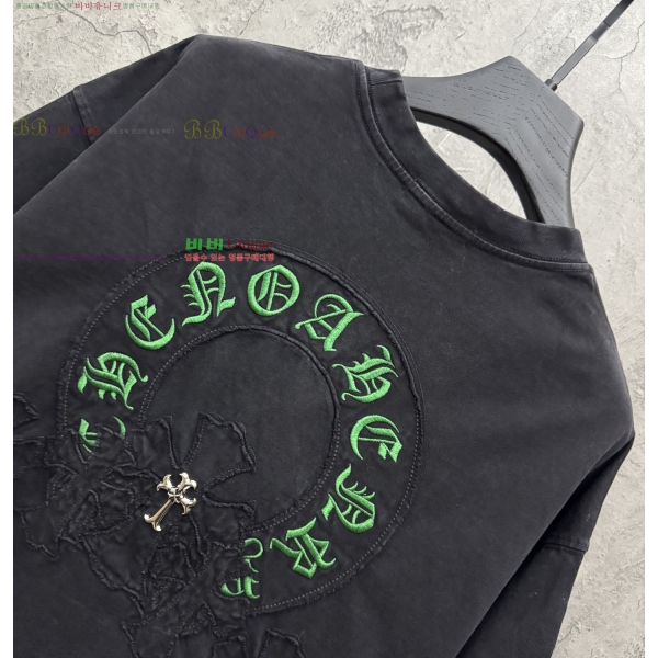 ���� ũ������ ���� Ƽ���� CH548413-4