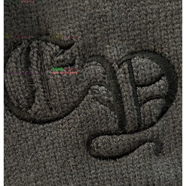 ���� ũ������ ������ CH437628-3