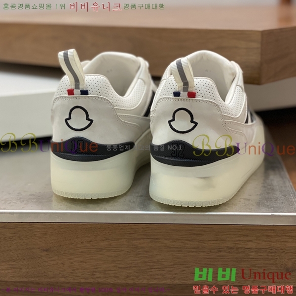 ���� ��**�� ����Ŀ�� M329745-5