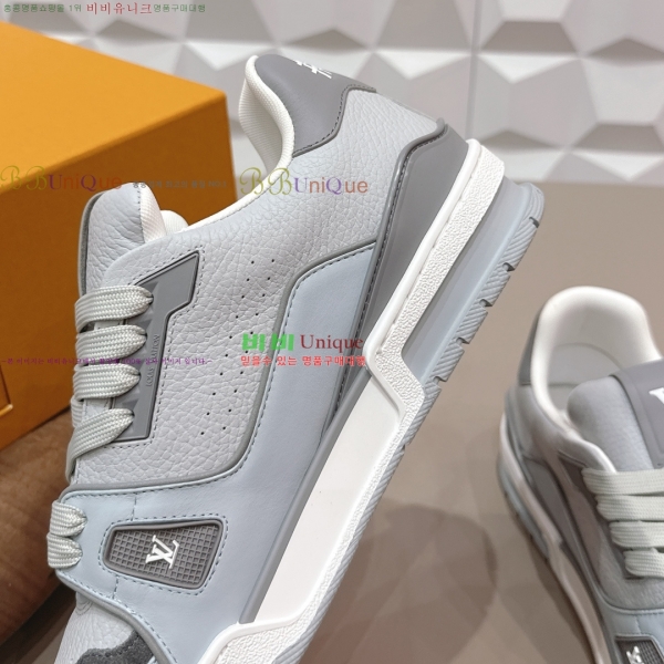 �������� LV Ʈ���̳� ����Ŀ�� 47LV262251-8