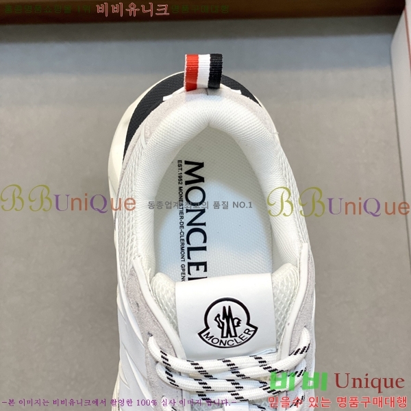 ���� ��**�� ����Ŀ�� M329748-2