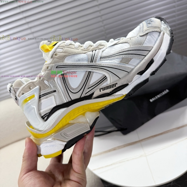 �߷��þư� NEW Runner ����Ŀ�� 56BL2622510-3